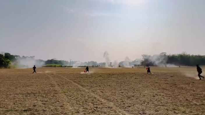 শরীয়তপুরে কিছু হলেই বের হয় শত-শত বোমা, কারা বানান, রসদ কোথায় পান তারা?