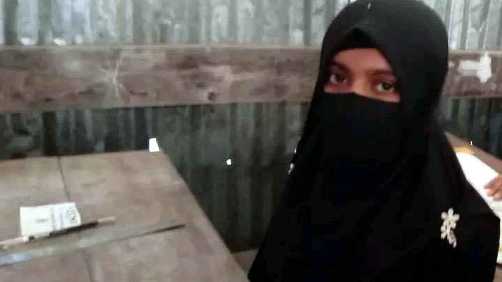 বাড়িতে বাবার লাশ রেখে এসএসসি পরীক্ষায় অংশ নিলেন রিমা
