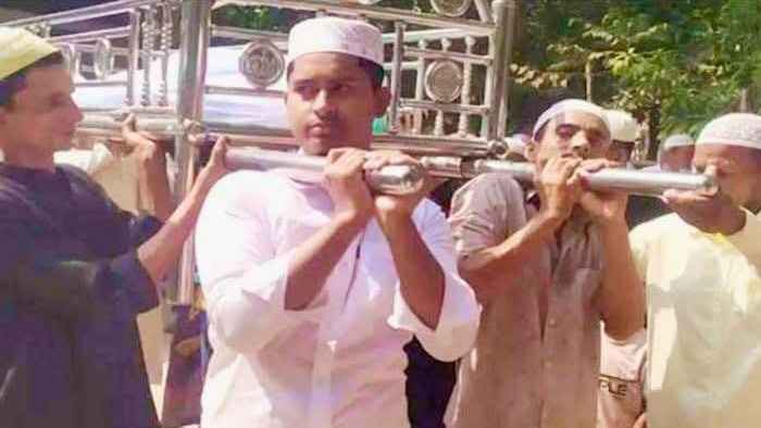 বাবার লাশ বাড়িতে রেখে এসএসসি পরীক্ষা দিলেন নাহিদ