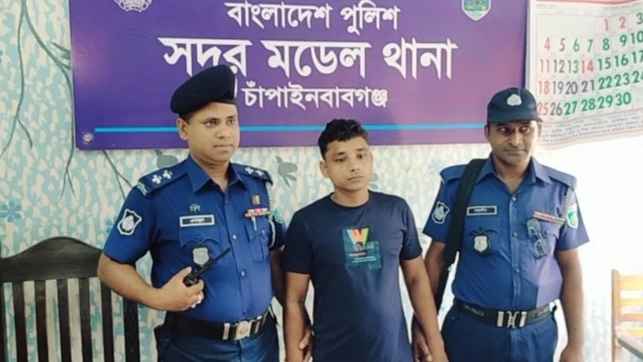 চাঁপাইনবাবগঞ্জে চুরি যাওয়া টাকা-স্বর্ণালংকারসহ ভটা চোর গ্রেফতার