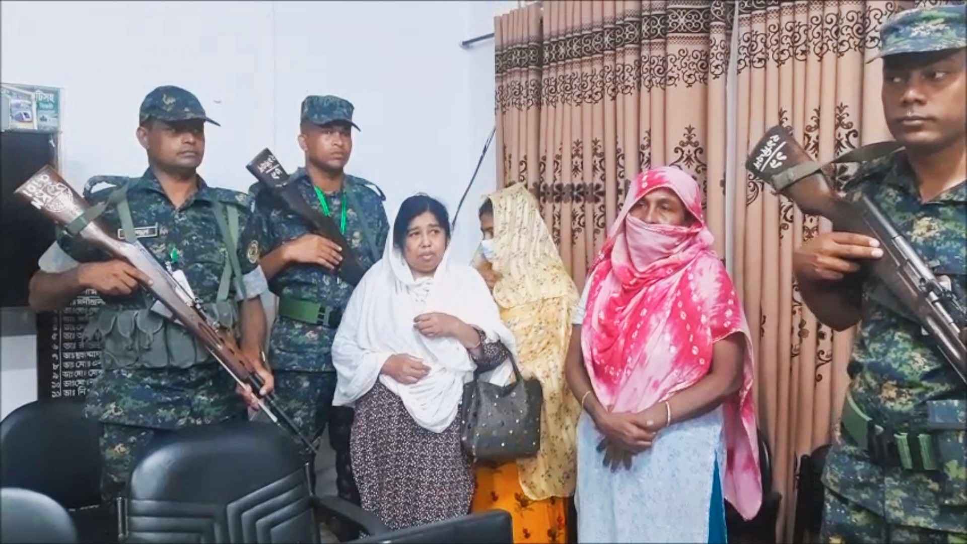 নড়াইলে তিন নারী দালাল ও এক ক্লিনিক মালিককে জরিমানা