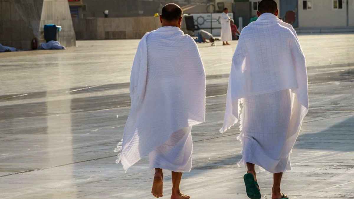 ওমরার জন্য বাসা থেকে ইহরাম বাঁধা যাবে?