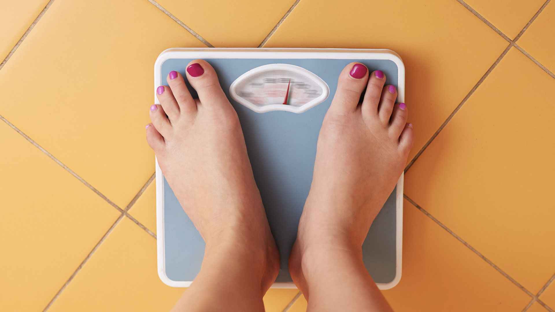 শরীরের ওজন মাপার সঠিক সময় কোনটি, কখন মাপা ভুল?