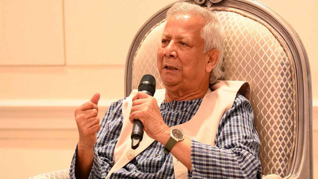 প্রবাসীদের সহযোগিতায় দেশের অর্থনীতি ঘুরে দাঁড়িয়েছে: প্রধান উপদেষ্টা