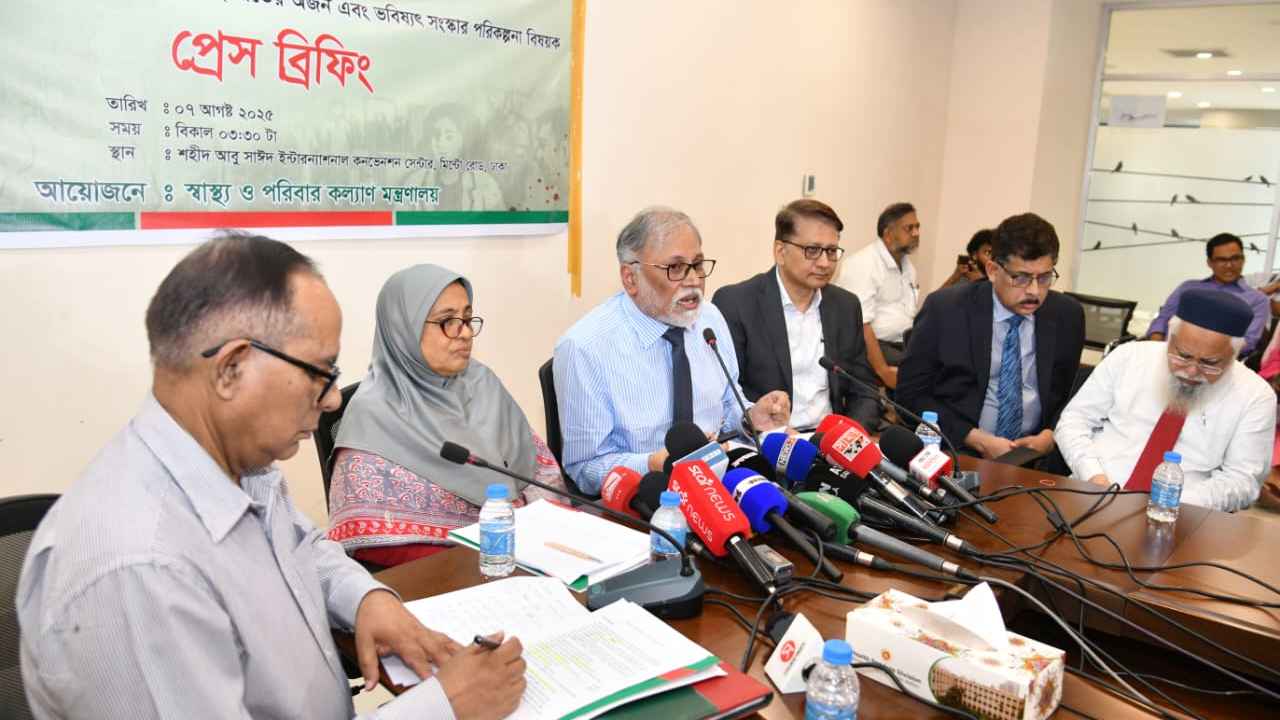 ‘ওষুধের কাঁচামাল উৎপাদনে নীতিগত সহায়তা দেবে সরকার’