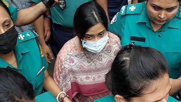 সরকার উৎখাতের ষড়যন্ত্র: আ.লীগের ভার্চুয়াল যোগাযোগ সমন্বয় করতেন সুমাইয়া