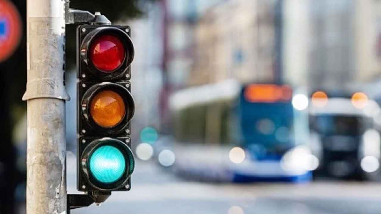 রাজধানীতে চালু হচ্ছে স্মার্ট সিগন্যাল