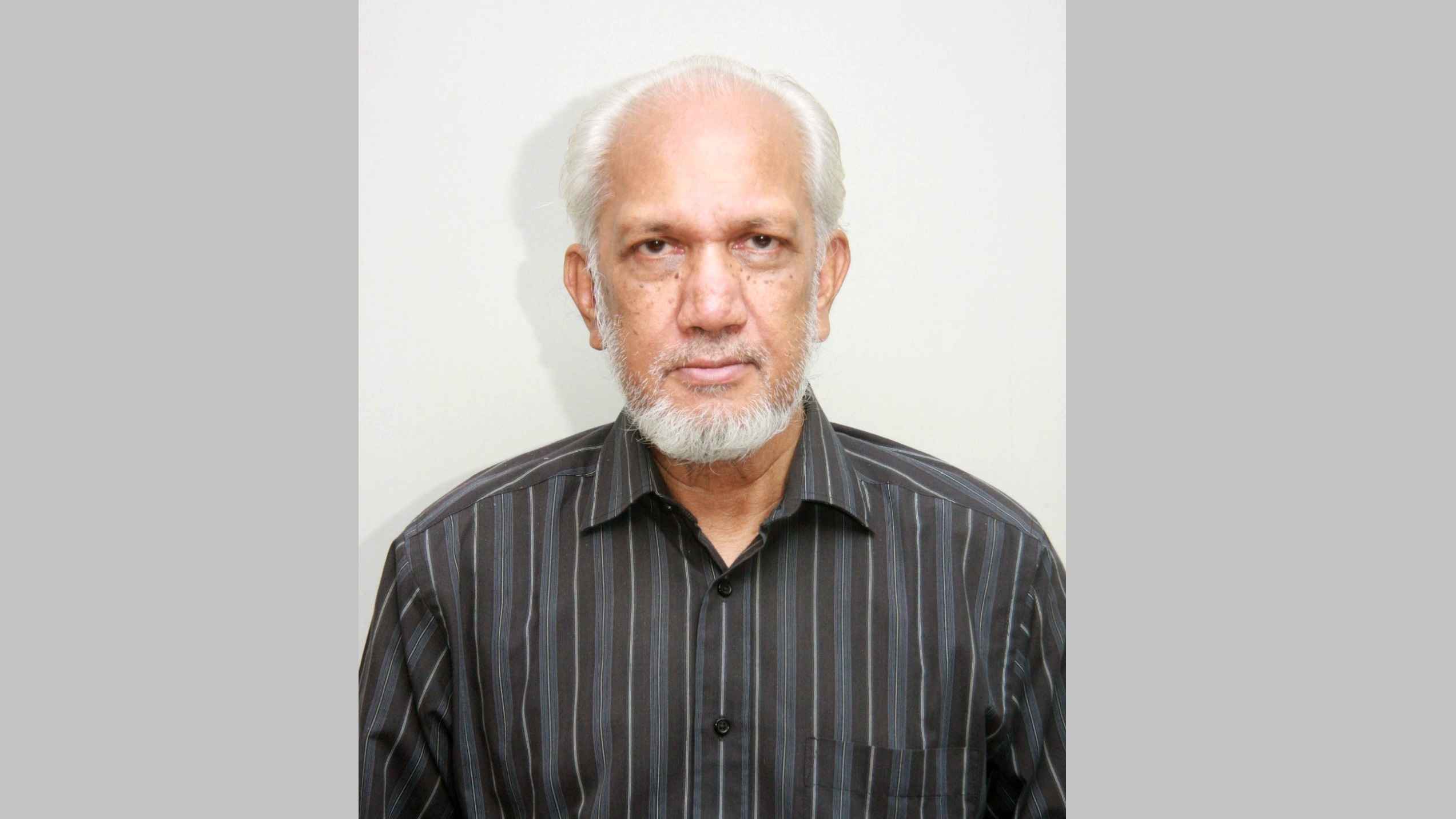 আলমগীর মহিউদ্দিনের দাফন সম্পন্ন