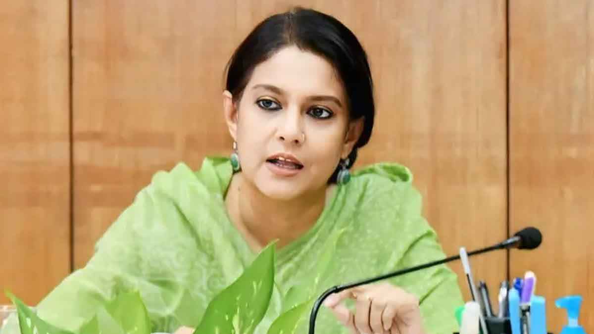 পরিবর্তনের সঙ্গে খাপ খাইয়ে নিষ্ঠার সঙ্গে কাজ করতে হবে: পরিবেশ উপদেষ্টা