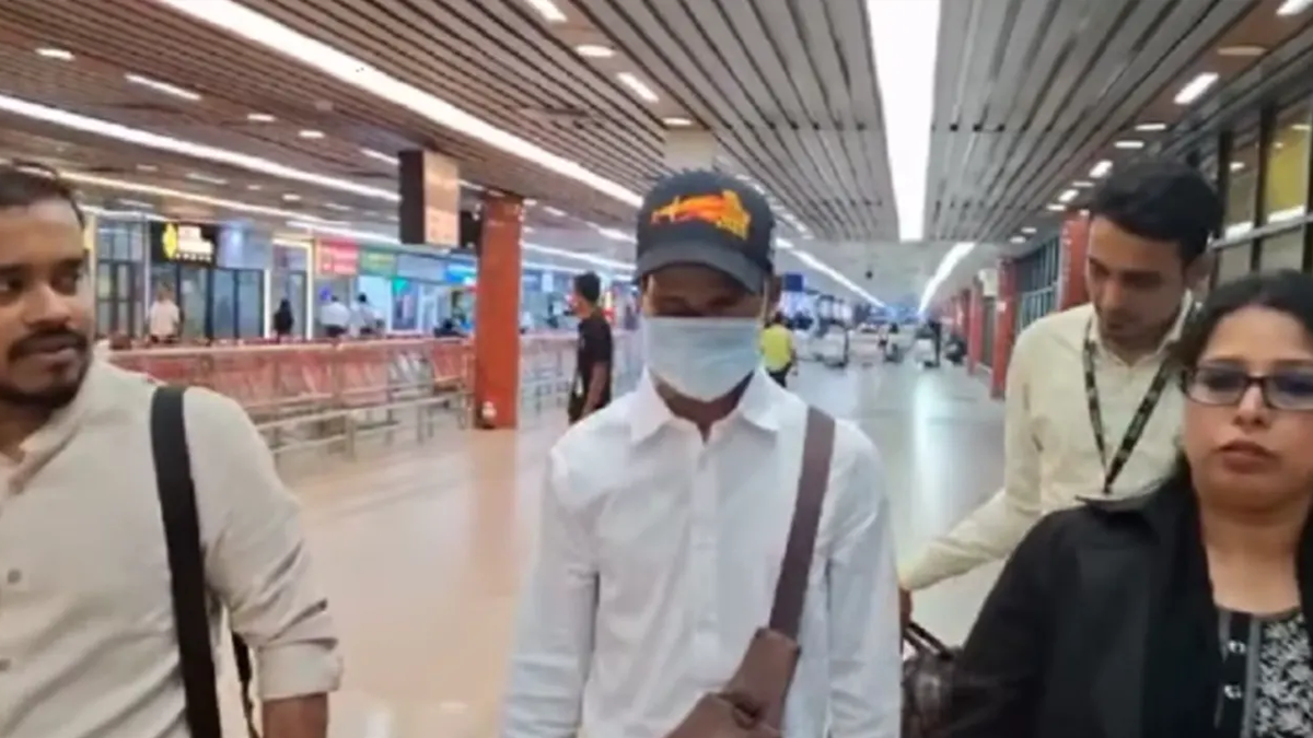 হাসিনার বিরুদ্ধে প্রথম সাক্ষ্য দিলেন খোকন চন্দ্র বর্মন