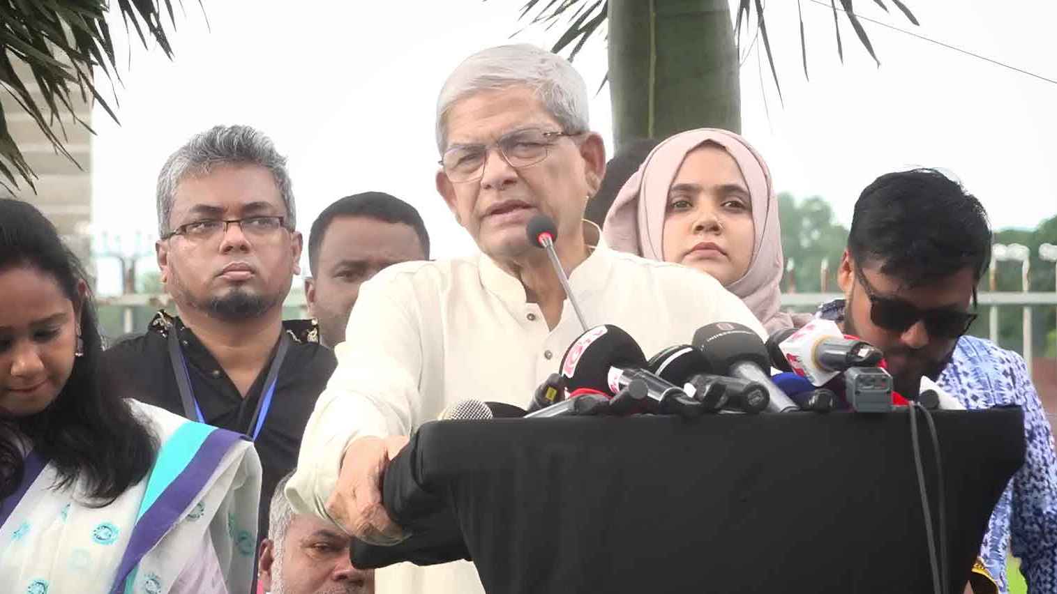 শেখ হাসিনার বিচার এই দেশের মাটিতেই হতে হবে: মির্জা ফখরুল