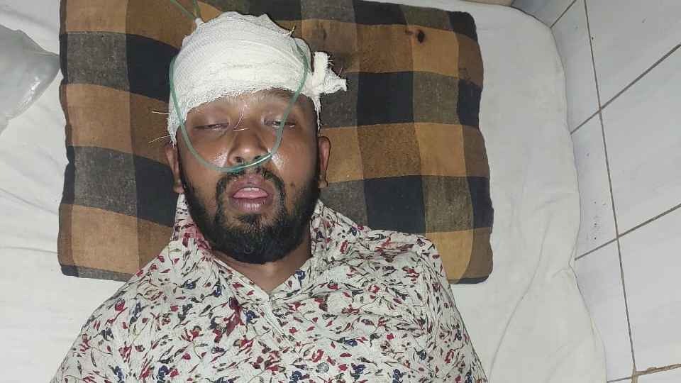 রাজৈর হাসপাতালে পড়ে আছে অজ্ঞাত ব্যক্তির মরদেহ, পরিচয় খুঁজছে পুলিশ