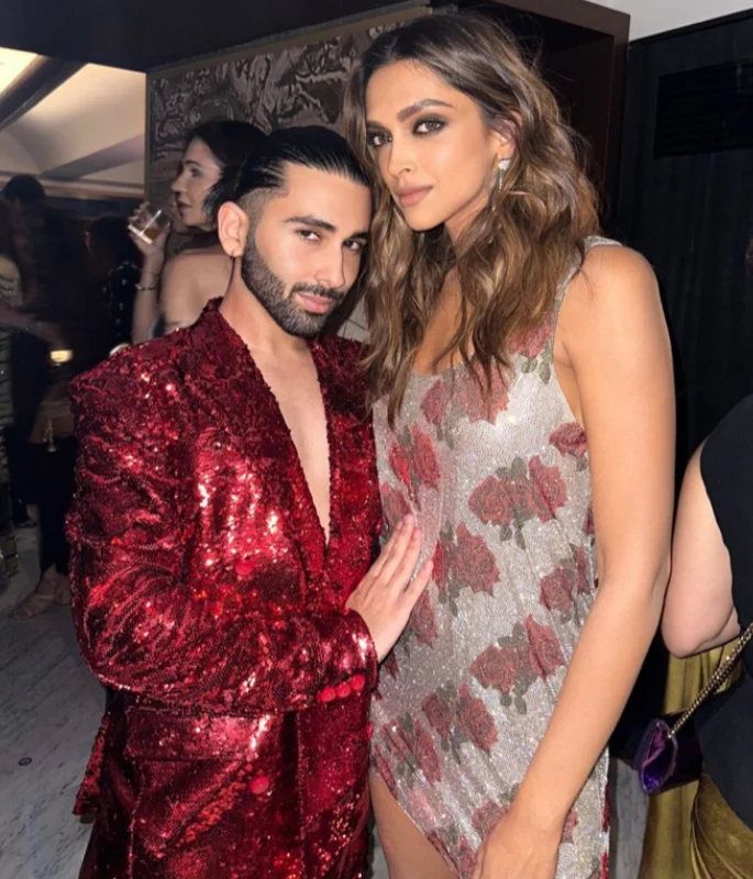 Orhan-Awatramani-Faces-Flak-for-Inappropriate-Pictures-2 Orhan-Awatramani-Faces-Flak-for-Inappropriate-Pictures-2