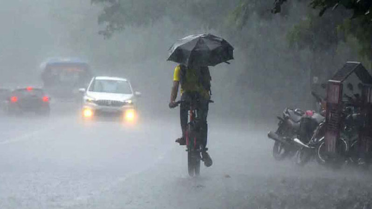 তিন বিভাগে অতি ভারী বৃষ্টির পূর্বাভাস