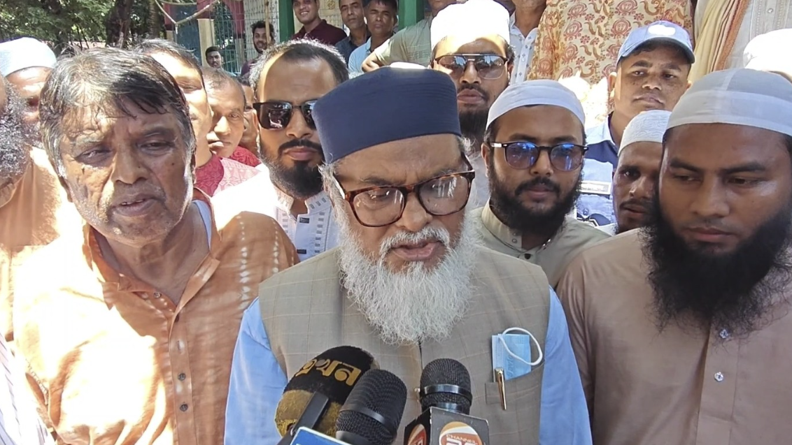 সাম্প্রদায়িক দাঙ্গার কোনো সুযোগ নেই: ধর্ম উপদেষ্টা