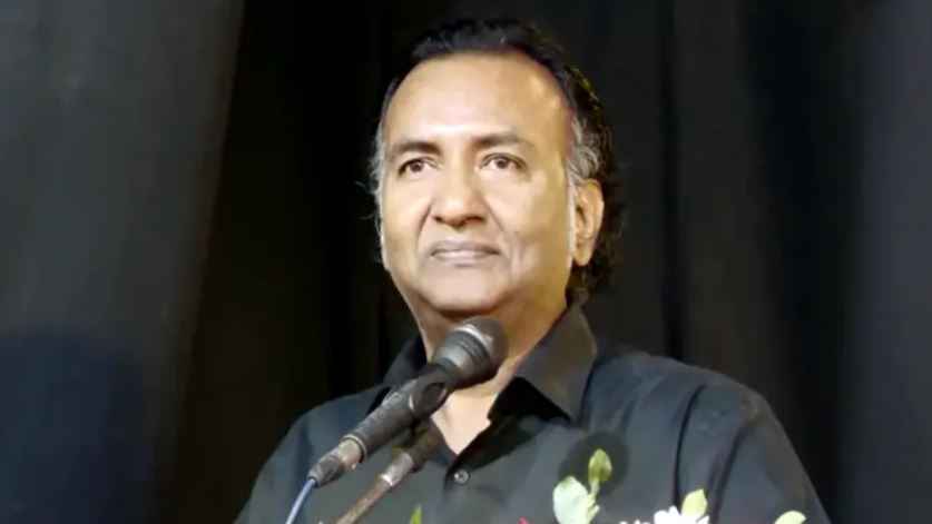 ড. ইউনূসকে সিনা টান করে ক্ষমতায় থাকতে বললেন সোহেল