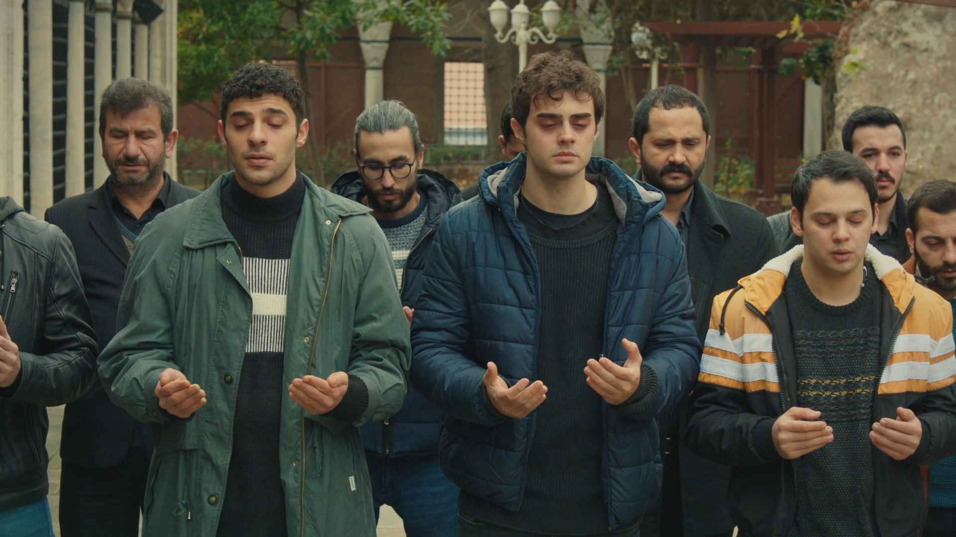 ১৫০ পর্বে ‘বড়ো ভাই’