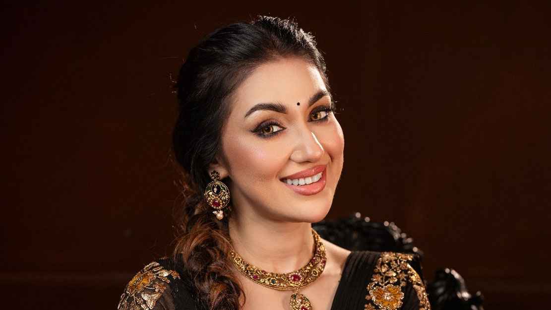 অনলাইন জুয়া-কাণ্ডে জড়িত থাকা নিয়ে মুখ খুললেন অপু বিশ্বাস