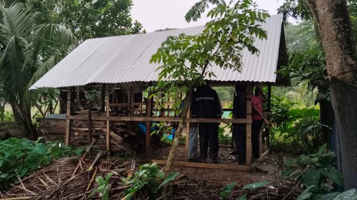 জামায়াত নেতার বিরুদ্ধে চাচাতো ভাইয়ের জমি দখলের অভিযোগ