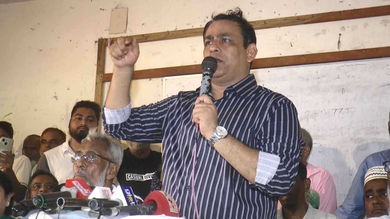 বিএনপি ক্ষমতায় গেলে প্রত্যেক মায়ের হাতে সহায়তা কার্ড তুলে দিবে: খোকন