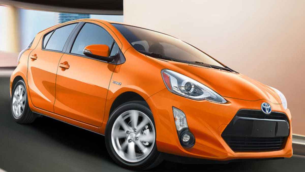 হাইব্রিড নাকি নন-হাইব্রিড গাড়ি কিনবেন?