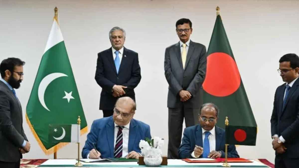 পাকিস্তান-বাংলাদেশ: বিরোধ ভুলে সম্ভাবনার নতুন দিগন্তে