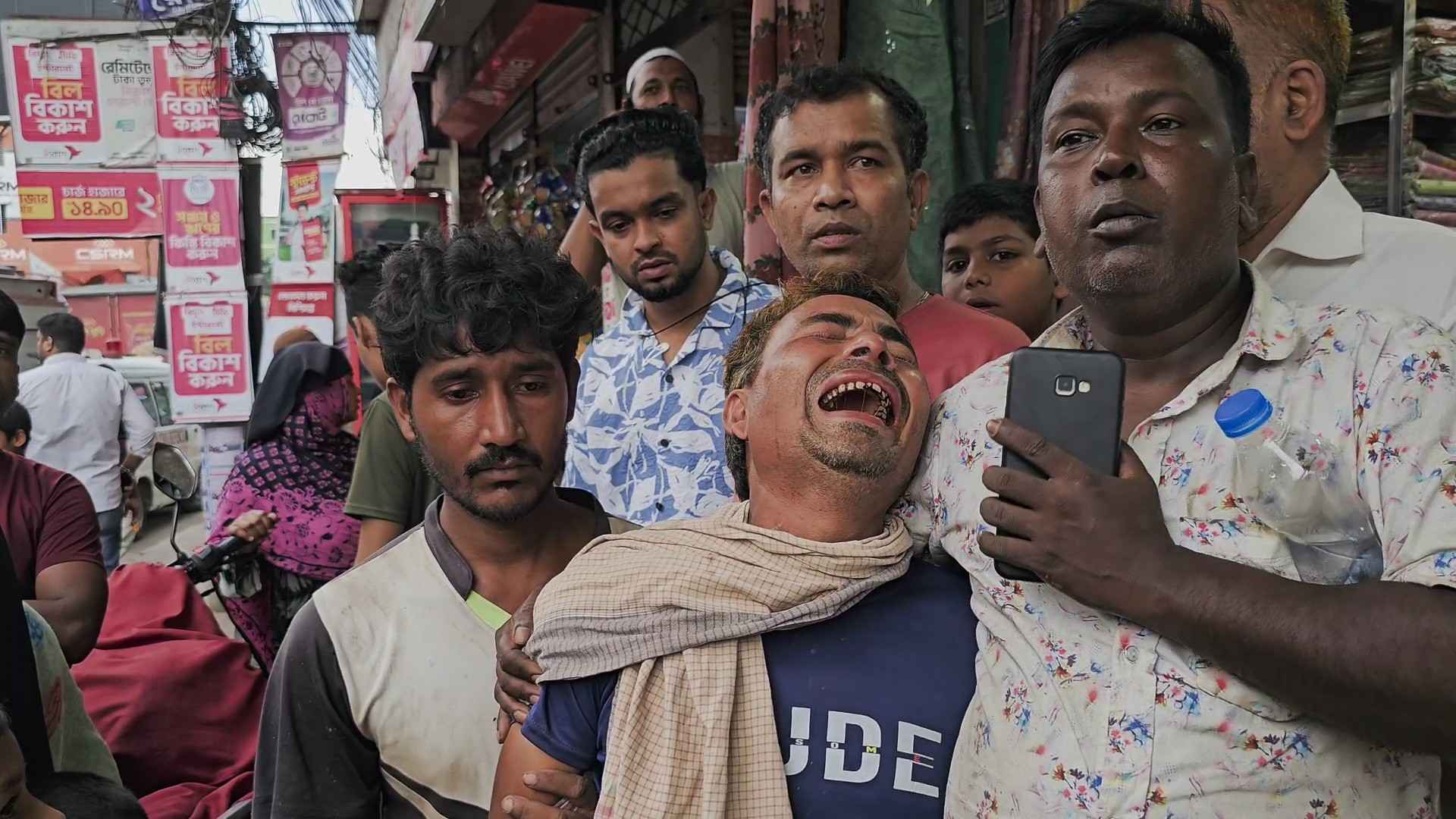 ‘তোরা বলে দে আমার বুকের মানিক কোথায়’ ছেলে হারানো বাবার আর্তনাদ