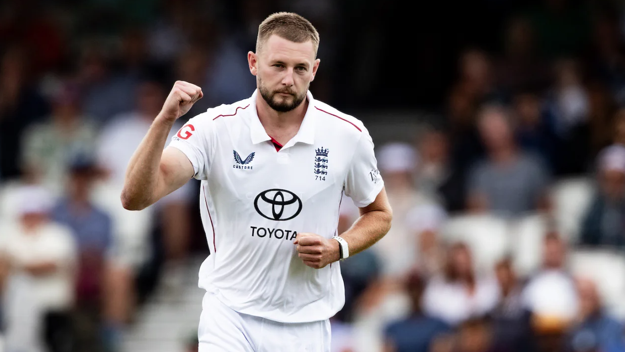 ওভালে ১২৯ বছরের পুরনো রেকর্ডে নাম লেখালেন ইংল্যান্ড পেস তারকা