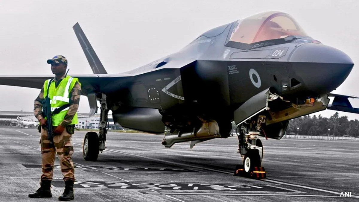 খেলনার মতো ভেঙে পড়া এফ-৩৫ যুদ্ধবিমান কিনবে না ভারত!