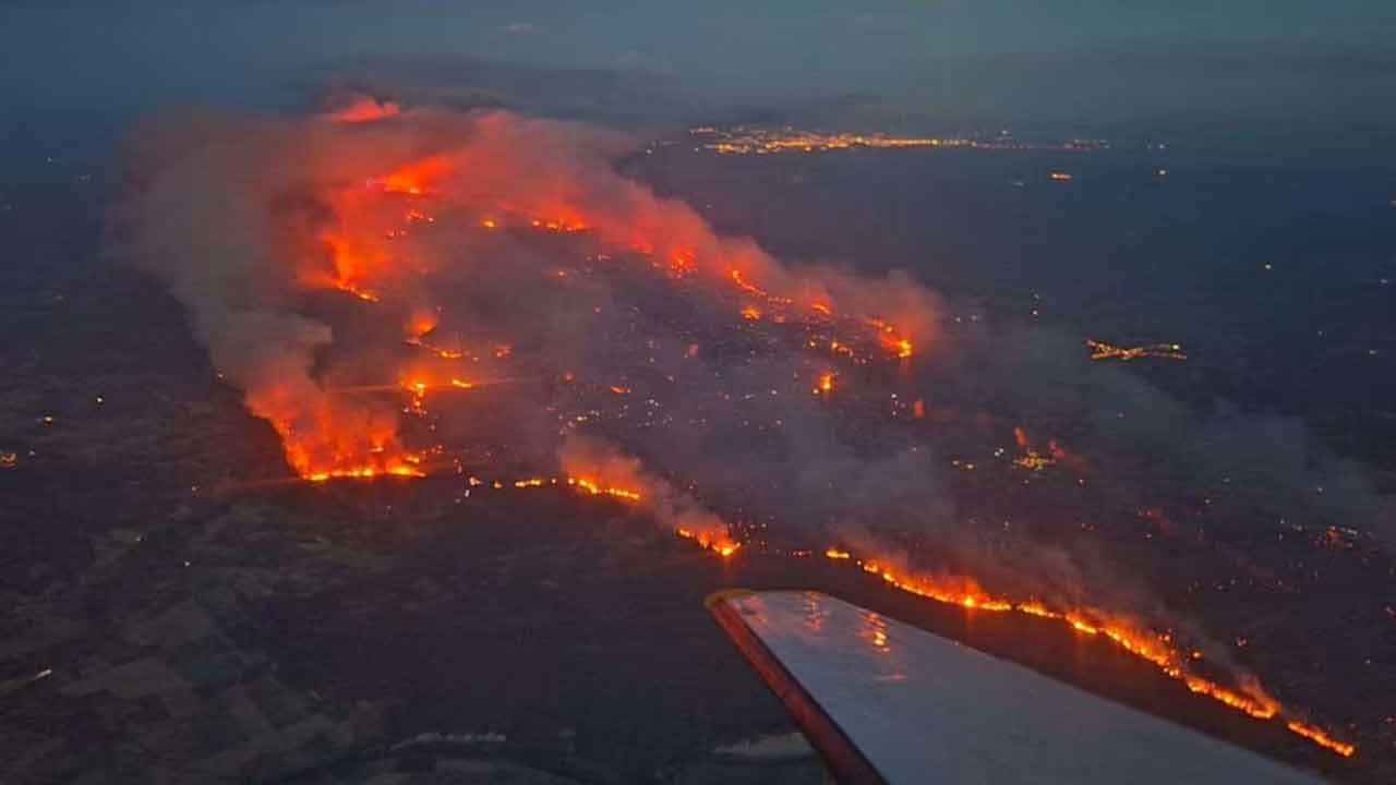 ৮০ বছরের মধ্যে সবচেয়ে ভয়াবহ দাবানলে ফ্রান্সে