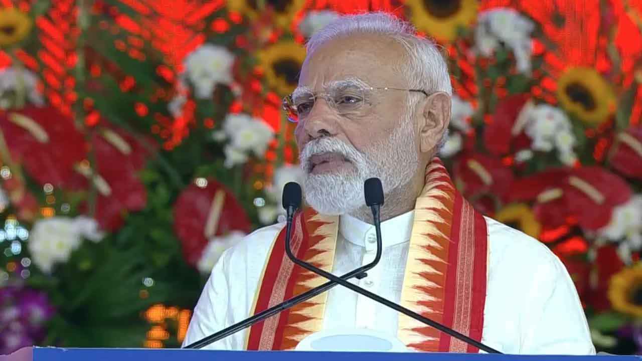 ট্রাম্পের উচ্চ শুল্কে দিশেহারা ভারতীয় ব্যবসায়ীরা