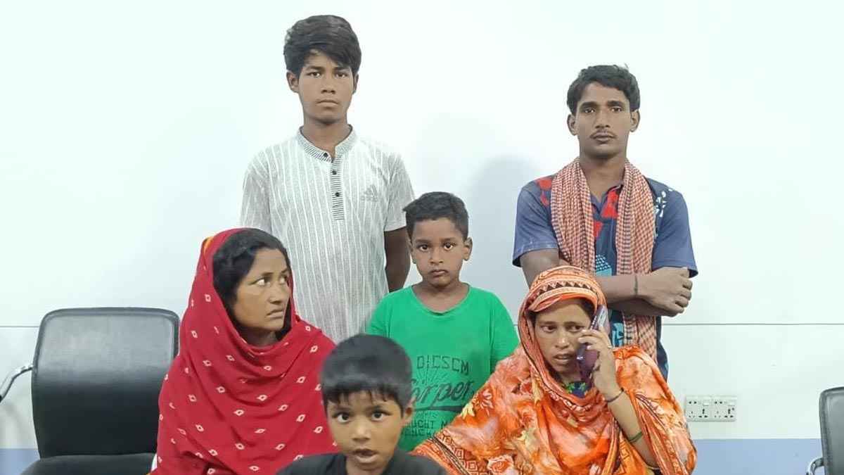 বাংলাদেশি হিসেবে পুশ ইন করা ৬ ভারতীয় নাগরিক আটক