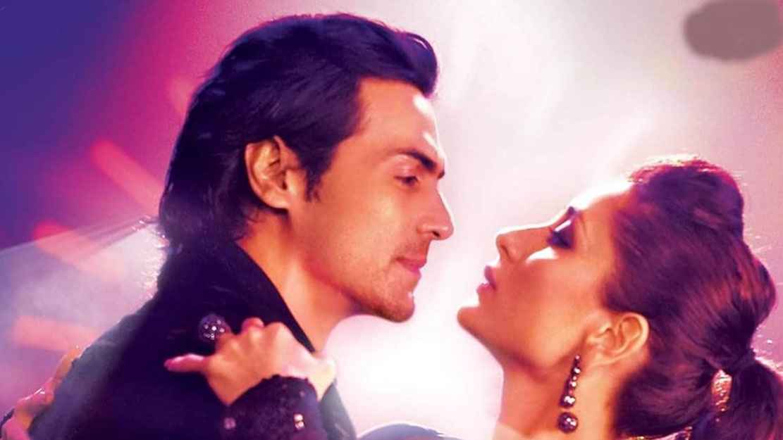 কারিনার সঙ্গে ঘনিষ্ঠ হওয়ার দৃশ্য এখনও মনে পড়ে: অর্জুন