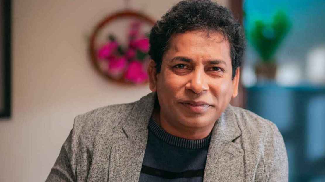 অভিনয় ছেড়ে দিলে সাংবাদিক হবেন মোশাররফ করিম! 