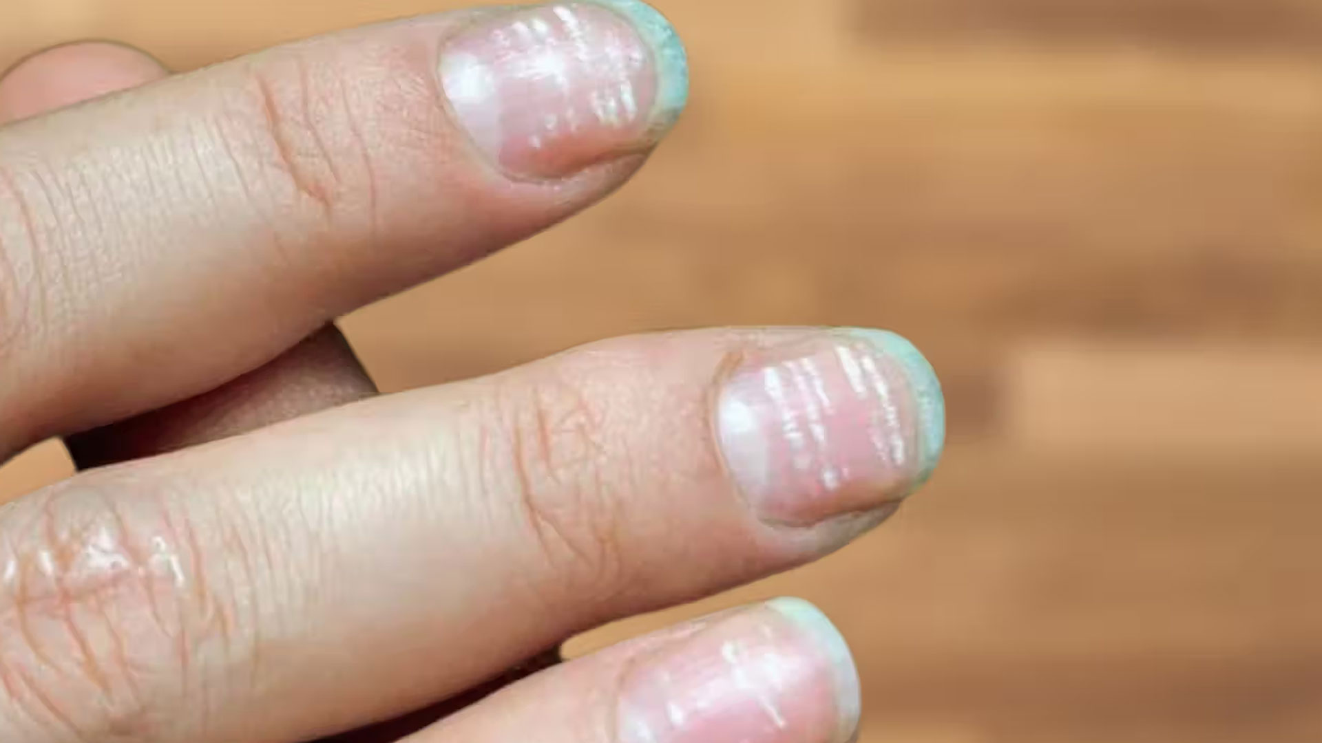 nails4 nails4