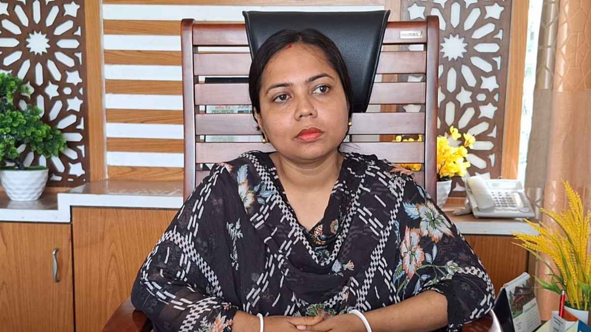 Yalangoch kelinlarning shaxsiy porno fotosuratlari