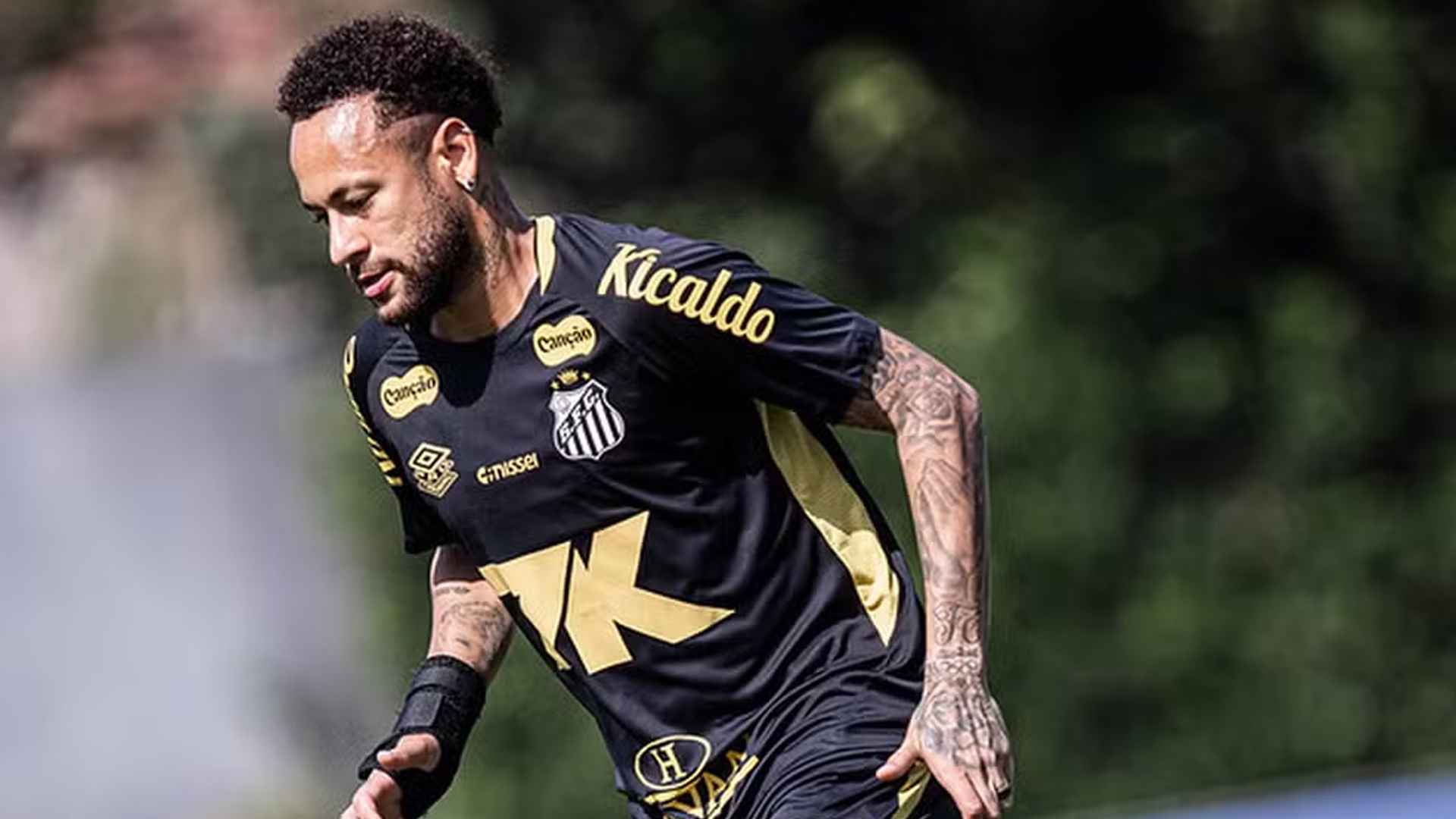 নেইমারকে নিয়ে আবারও দুঃসংবাদ