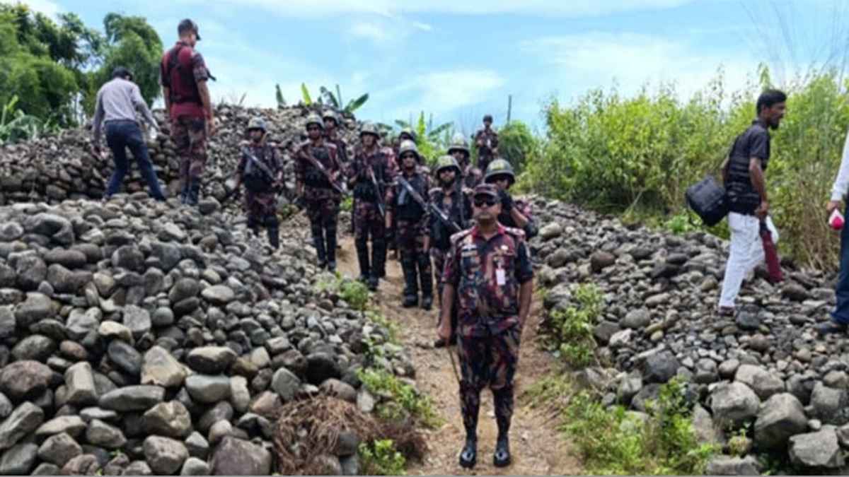 সিলেটে লুট হওয়া ২৫ লাখ ঘনফুট সাদা পাথর উদ্ধার