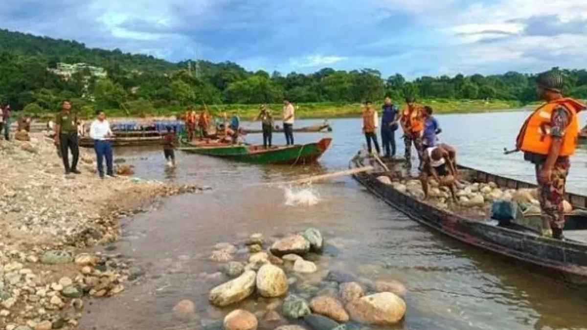 সাদাপাথরে ১৫ লাখ ঘনফুট পাথর প্রতিস্থাপন, উদ্ধার প্রায় ২৮ লাখ ঘনফুট