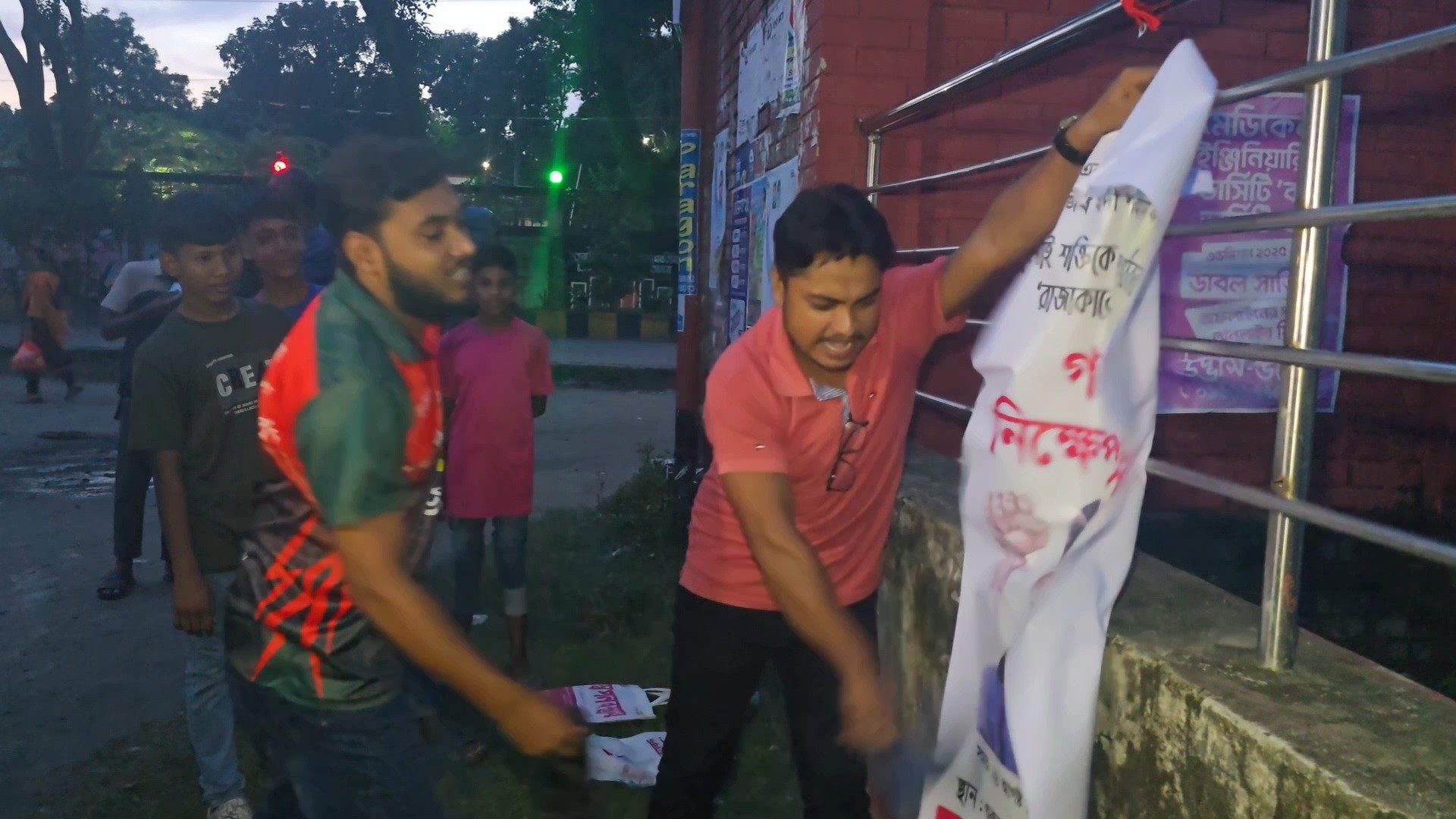 thumbnail_1000068606