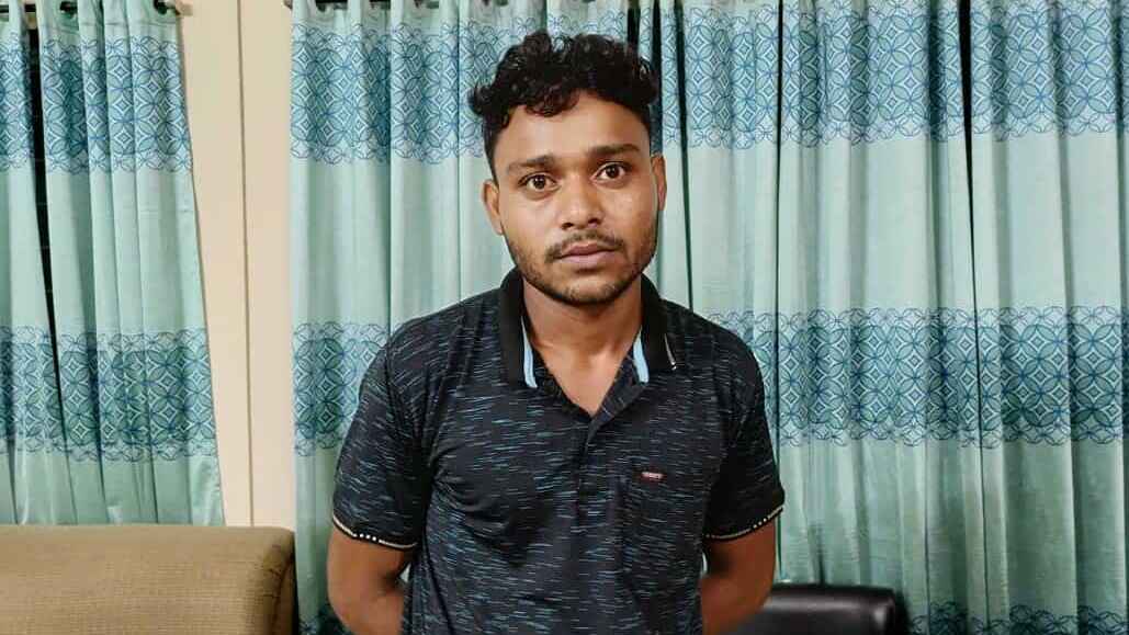 বিষপানে গৃহবধূর মৃত্যু, আত্মহত্যার প্ররোচনায় স্বামী কারাগারে