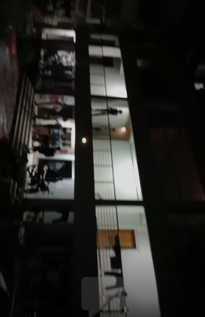 thumbnail_1000482179