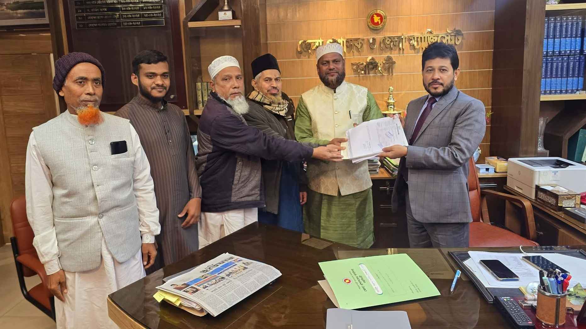 নরসিংদী-২ আসনে মনোনয়ন জমা দিলেন জামায়াত প্রার্থী মাওলানা আমজাদ