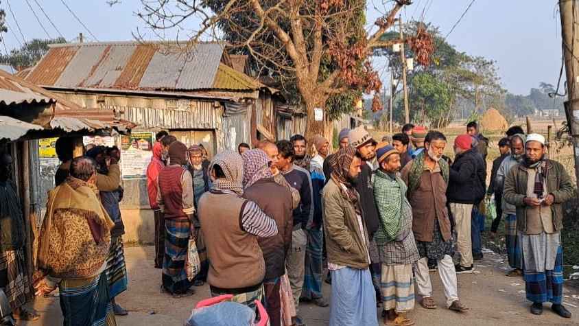 নেত্রকোনায় স্বতন্ত্র প্রার্থীর সমর্থক যাচাইয়ের সময় হামলা, আহত ৩