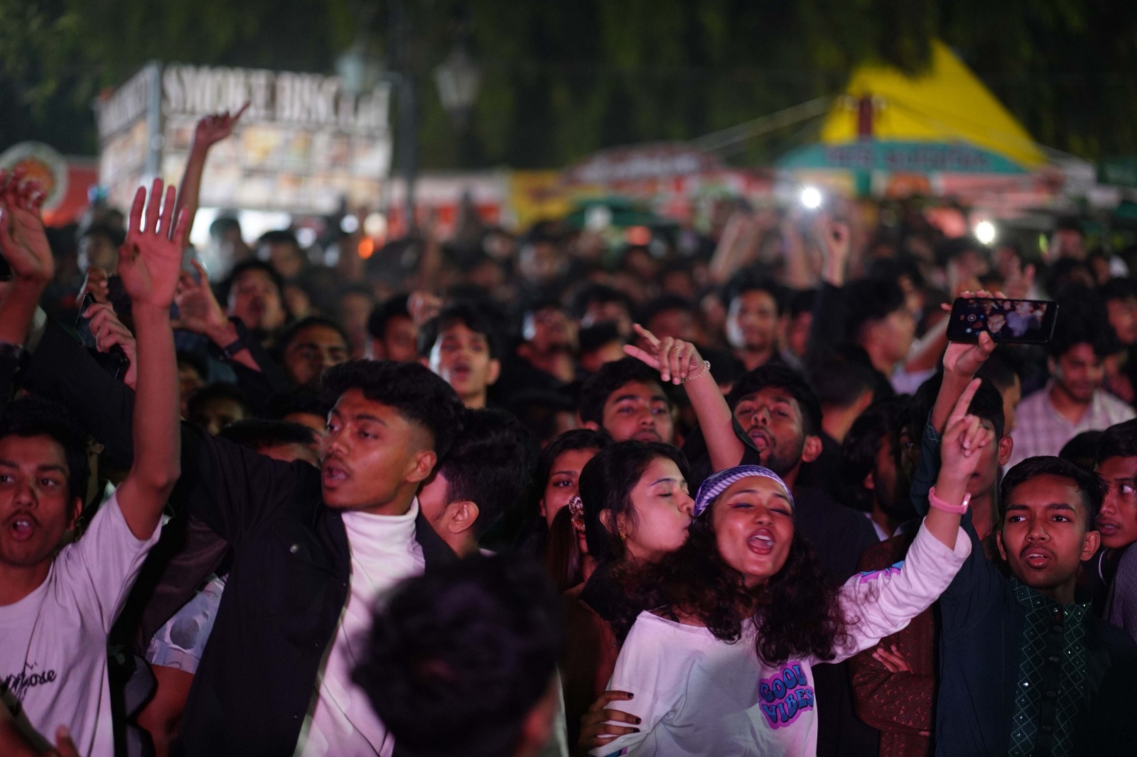 12db935f-f096-4f7c-a970-8f111683e7c1