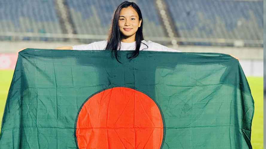 রোকেয়া পদক পেয়ে উচ্ছ্বসিত ঋতুপর্ণা