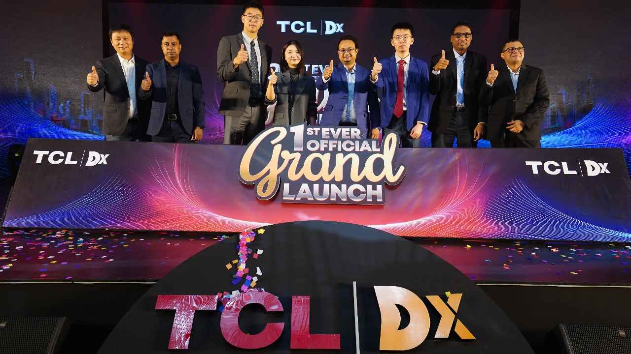 ইলেকট্রনিক্স পণ্য নিয়ে বাংলাদেশে ফিরল চীনের টিসিএল