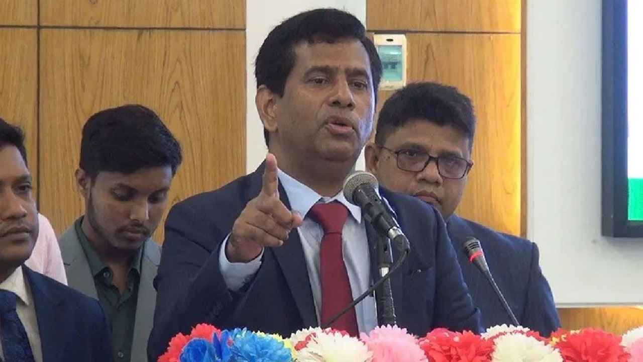 এই বিচার দেশপ্রেমিক সেনাবাহিনীর বিরুদ্ধে নয়: চিফ প্রসিকিউটর