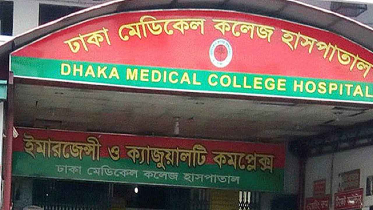 রাজধানীতে পরকীয়া সন্দেহে স্ত্রী-শাশুড়িকে কুপিয়ে আহত, জামাই আটক