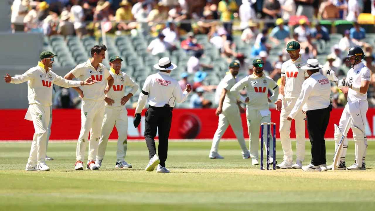 আইসিসি কেন ডিআরএসের খরচ দেয় না, প্রশ্ন স্টার্কের